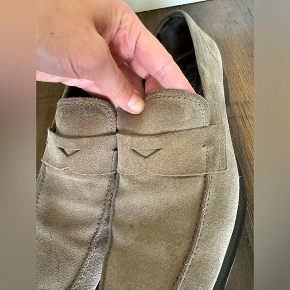 Tods Men Suede Loafers - Picture 4 of 9